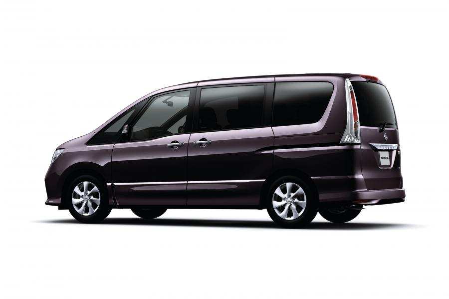  Nissan Serena 2011 года  (фото 5 из 37)